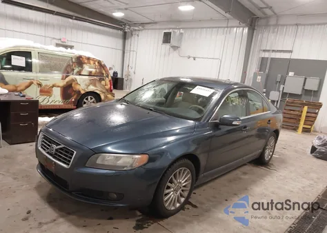 2007 Volvo S80 3.2 from USA, damaged, VIN YV1AS982271045402